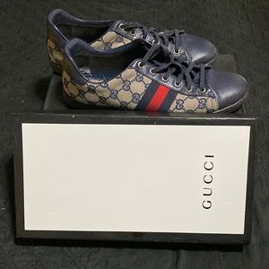 Authentic Gucci shoes